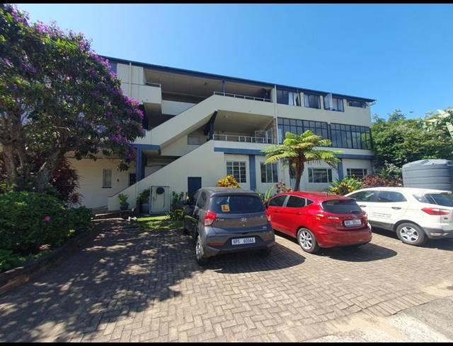 3 BEDROOM APARTMENT FOR SALE IN MANABA BEACH